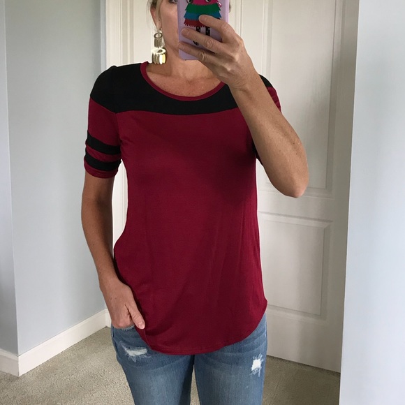 Tops - Wine & Black Baseball Style Short Sleeve Top